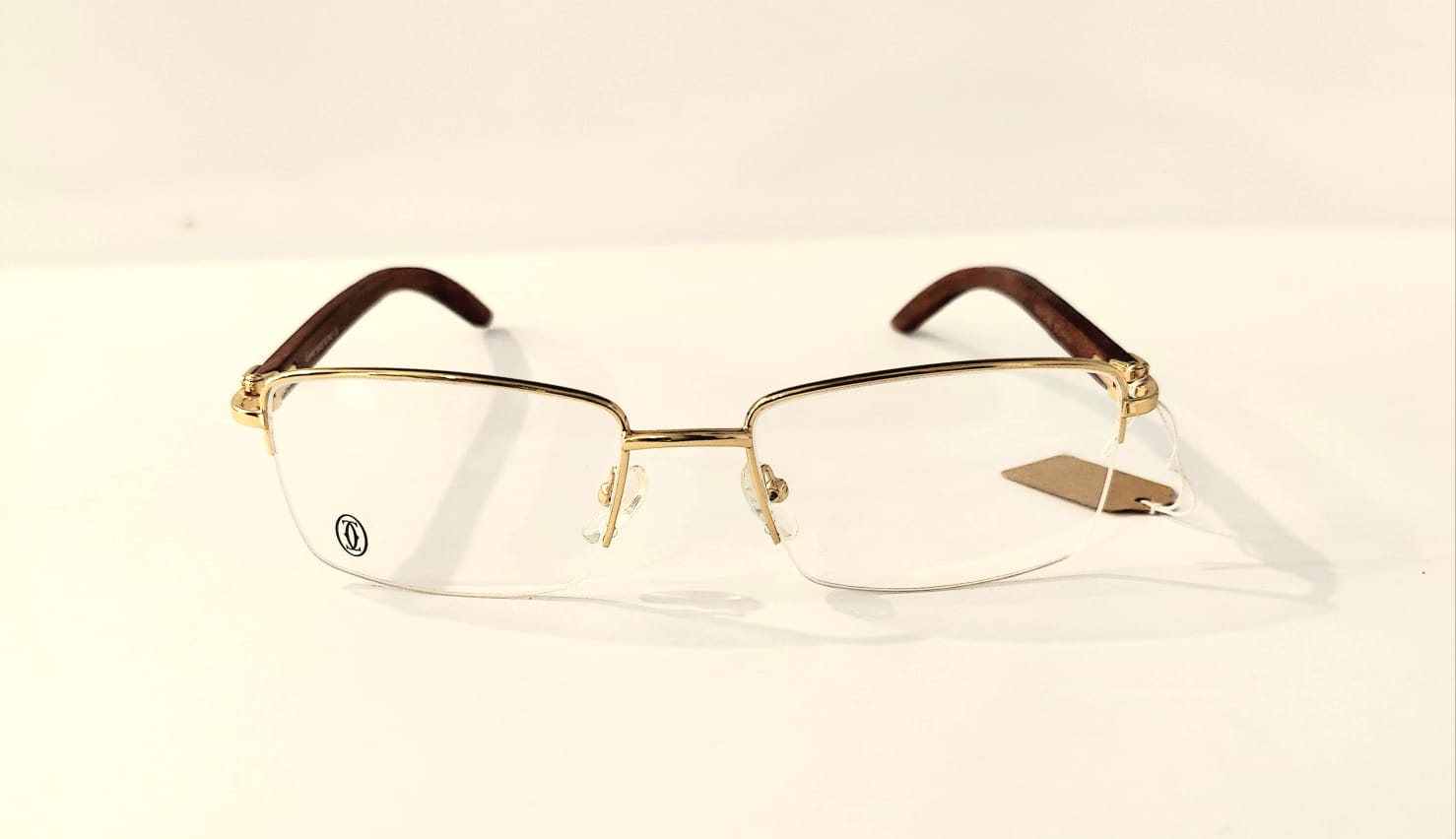 Lens